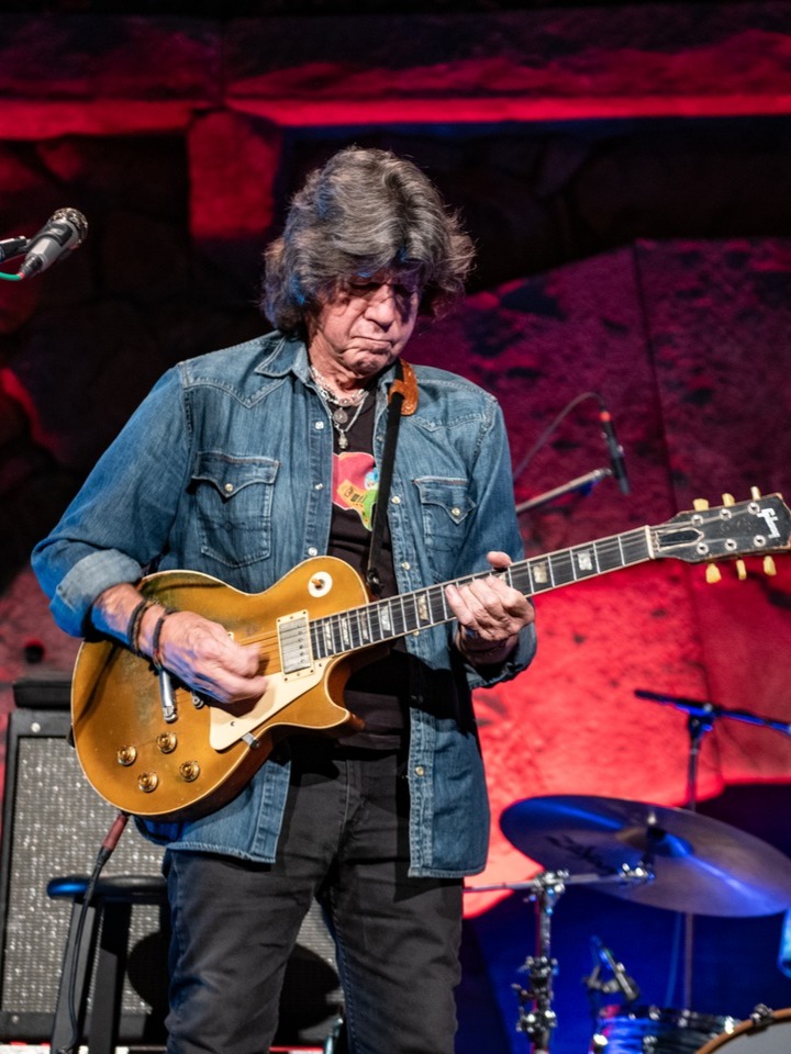 Live Dead & Brothers